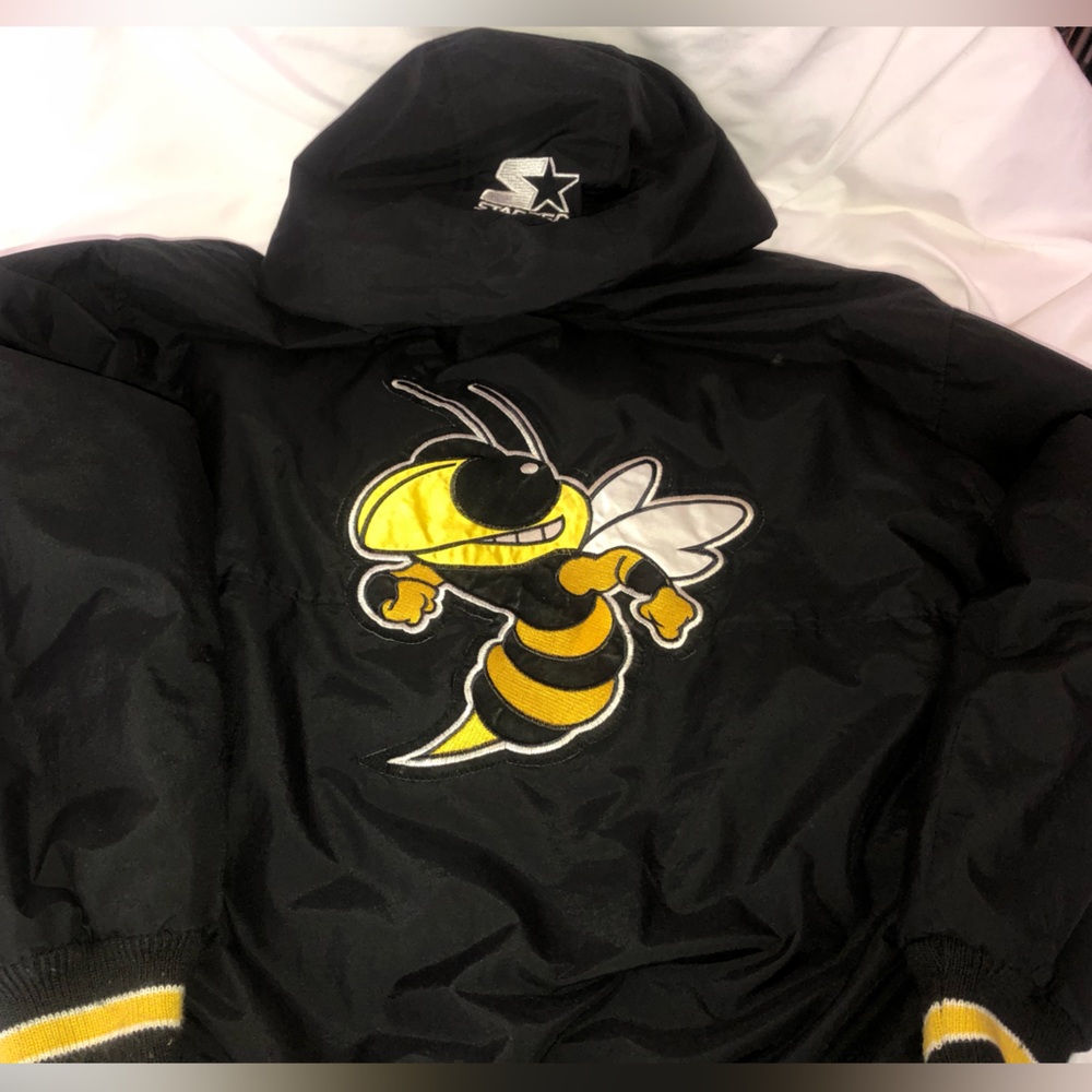 VTG 90’s Georgia Tech Yellow Jackets Starter jacket